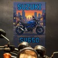 Szyld-metalowy-Suzuki-SV650-Retro-Pixel-Art L 2.jpg