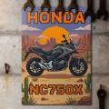 Grafika-na-metalu-Honda-NC750X-Retro-Pixel-Art S 2.jpg