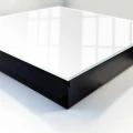 szafka-na-klucze-biala-30x30x5-cm-szklany-front.jpg