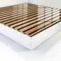 Skrzynka-na-klucze-pionowe-pasy-biala-30x30x5-cm-wizualizacja.jpg