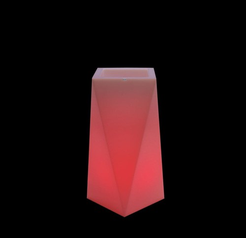 donica_nevis_led_rgb_75_cm_czerowny.jpg